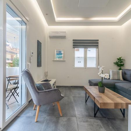 Misty Grey Apartment Near City Centre Iráclio Exterior foto